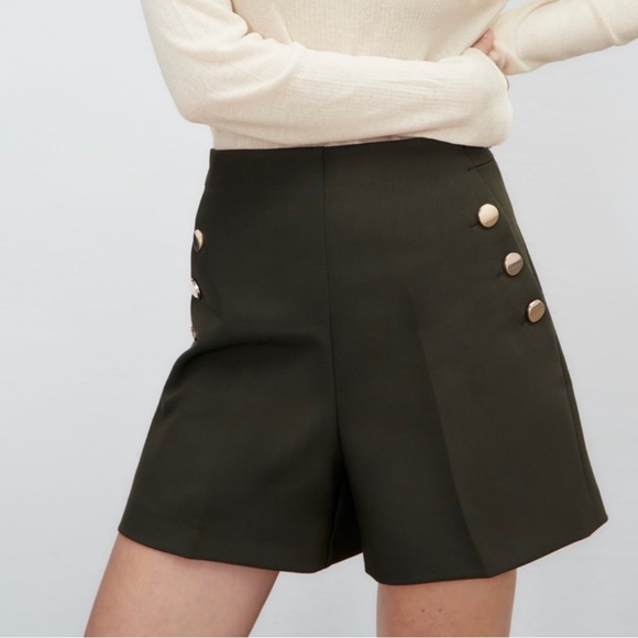 Zara High Waisted Black Shorts with Gold Buttons NWOT - Picture 2 of 5